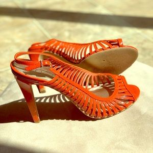 Jessica Simpson, size 8.5, orange heels